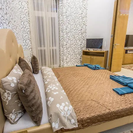 Famousali Luxurious 아파트 부다페스트