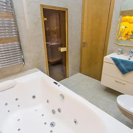 Famousali Luxurious 아파트 부다페스트