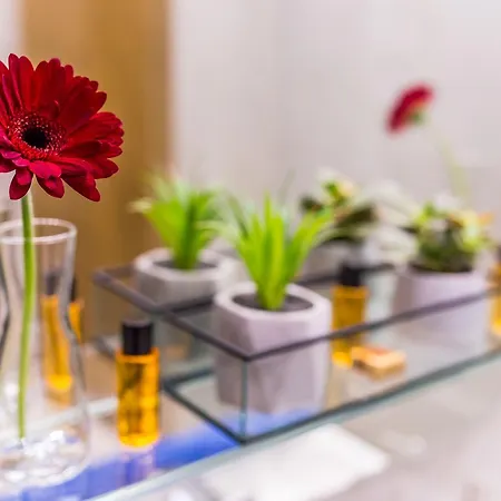 Famousali Luxurious 아파트 *