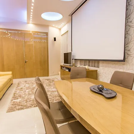 아파트 Famousali Luxurious 부다페스트